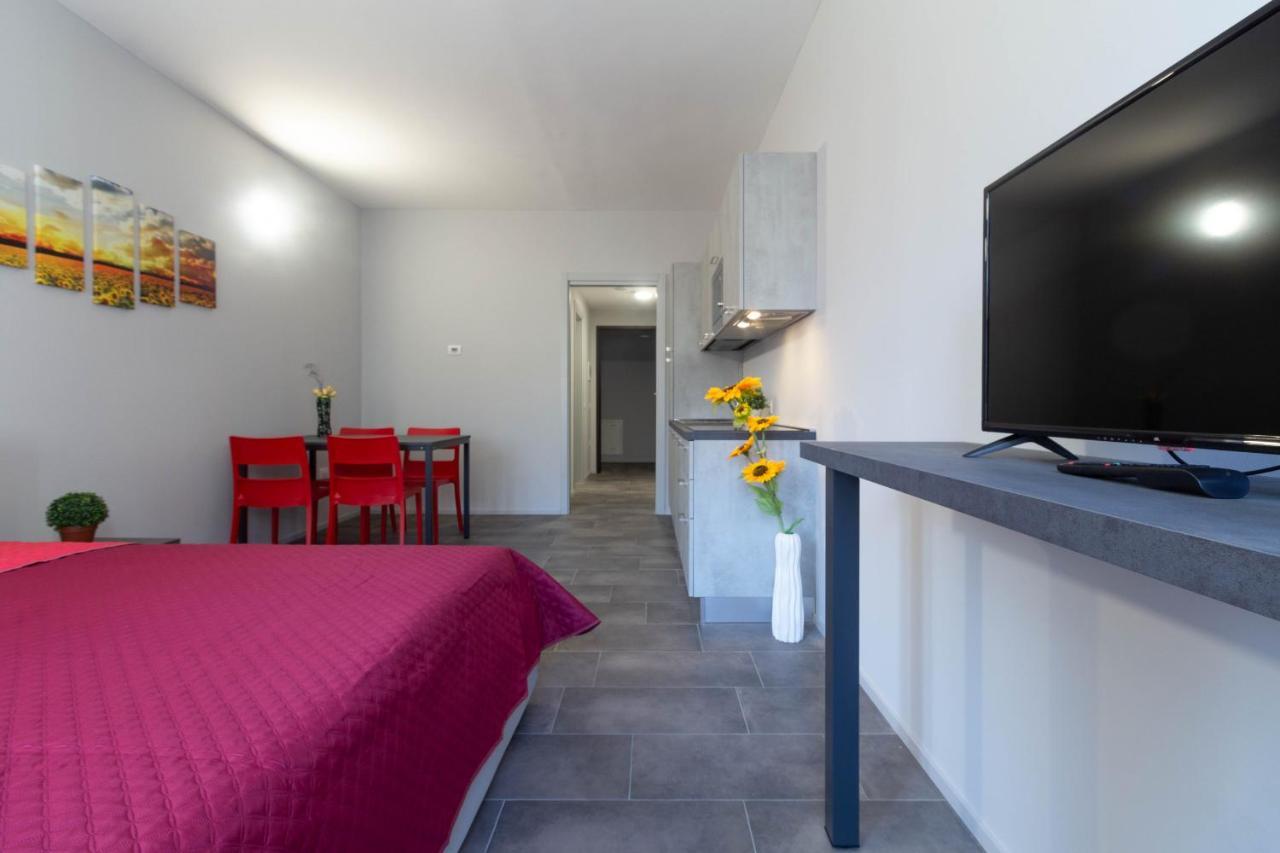 Appartamento Girasole - Affitti Brevi Italia Lecco Dış mekan fotoğraf