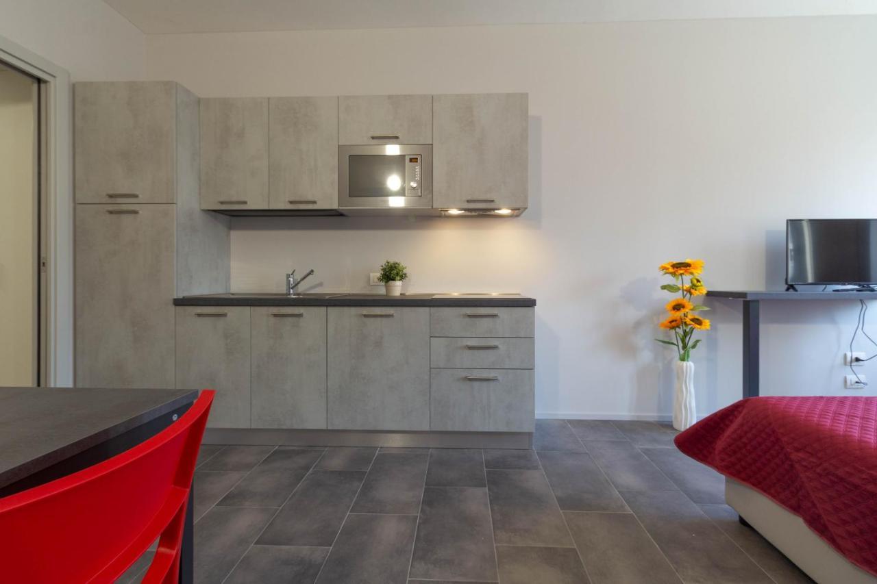 Appartamento Girasole - Affitti Brevi Italia Lecco Dış mekan fotoğraf